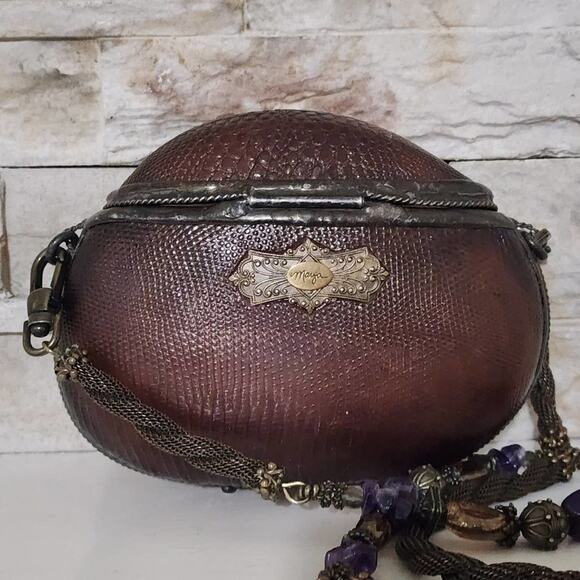 Maya Evangelista Hard Resin Cross Body Bag with Removable Beaded Strap - Picture 11 of 16